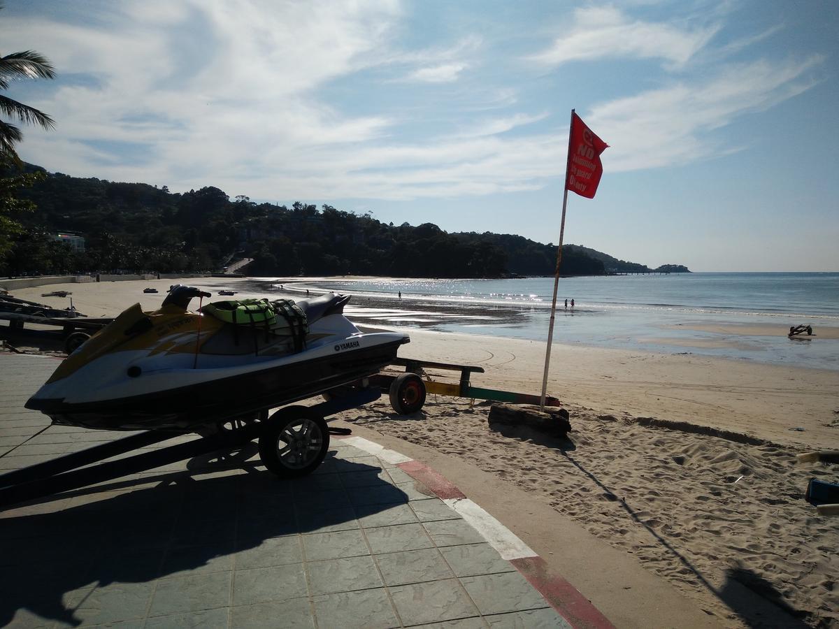 Отель White Sky Boutique Patong Экстерьер фото