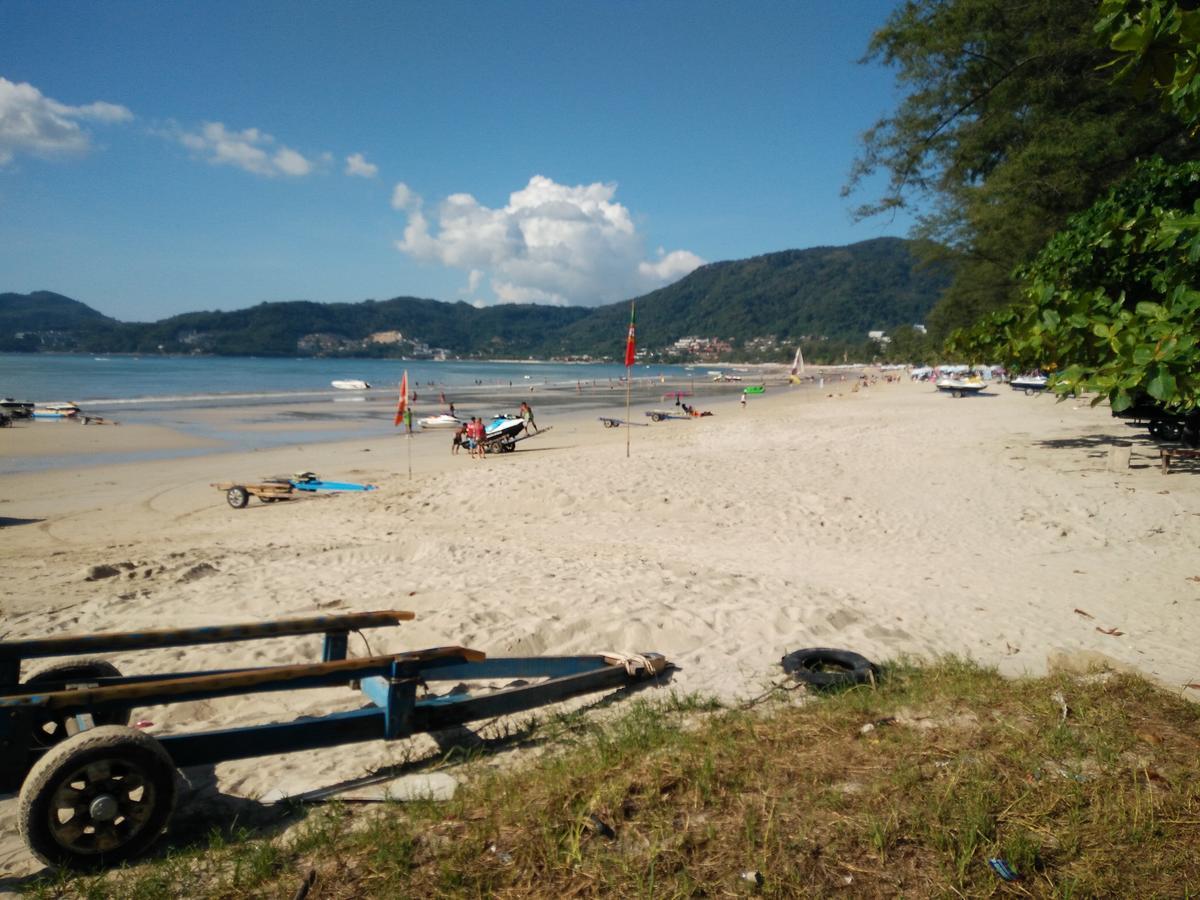 Отель White Sky Boutique Patong Экстерьер фото